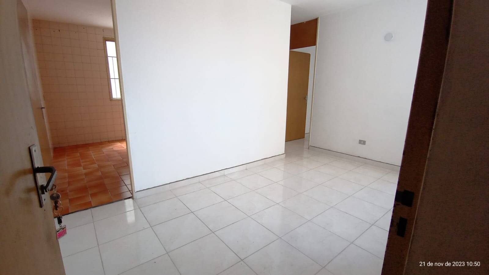 #1213 - Apartamento para Locação em São Paulo - SP