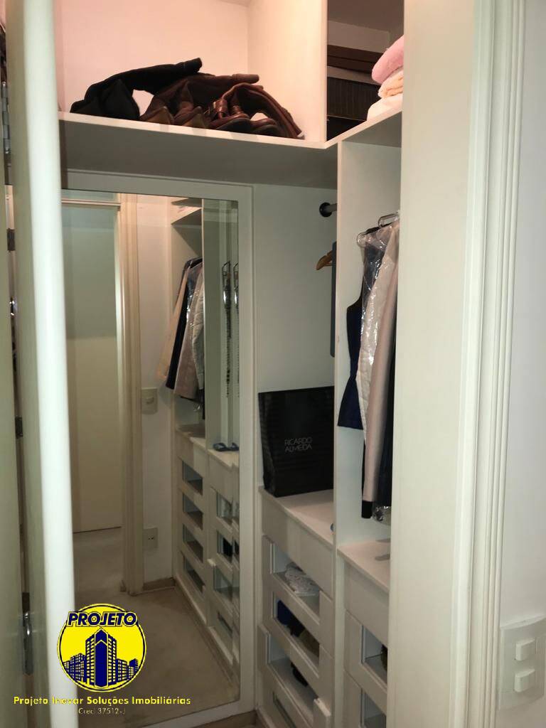 Apartamento para alugar com 3 quartos, 160m² - Foto 15