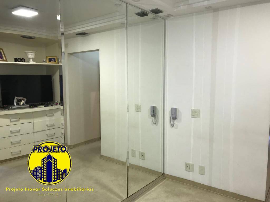 Apartamento para alugar com 3 quartos, 160m² - Foto 14