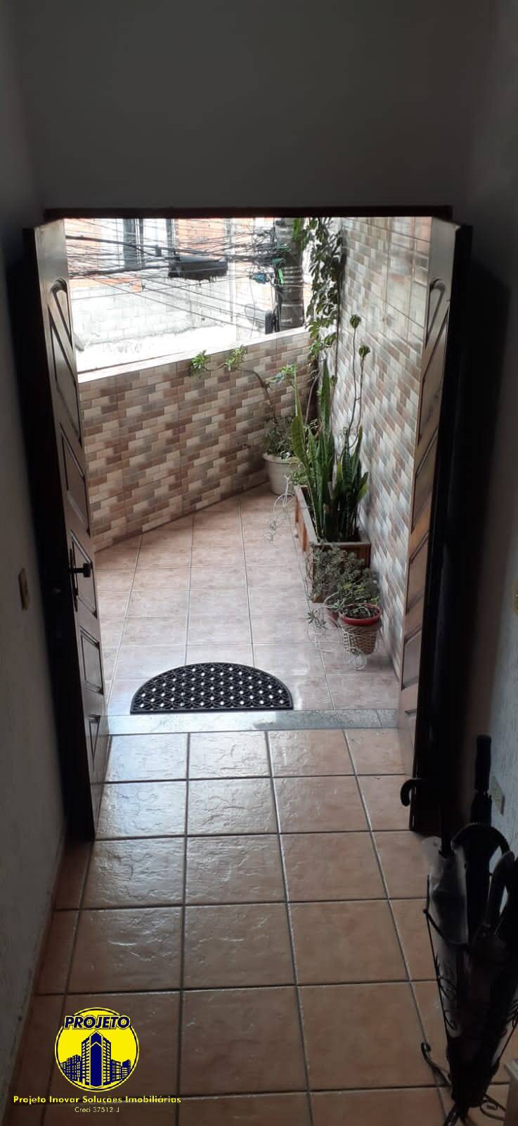 Sobrado à venda com 3 quartos, 221m² - Foto 52