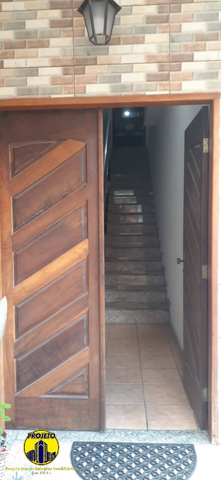 Sobrado à venda com 3 quartos, 221m² - Foto 2