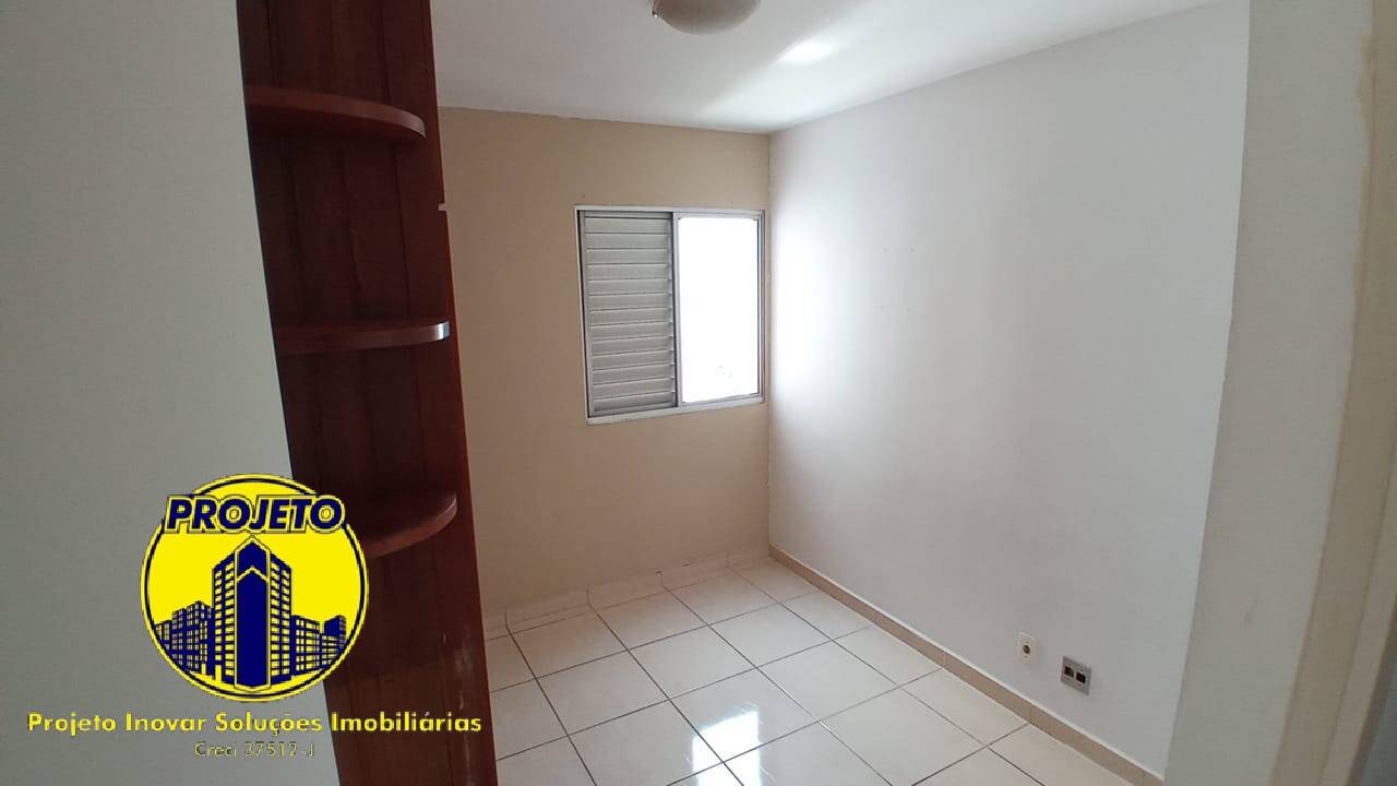 Apartamento para alugar com 3 quartos, 69m² - Foto 13