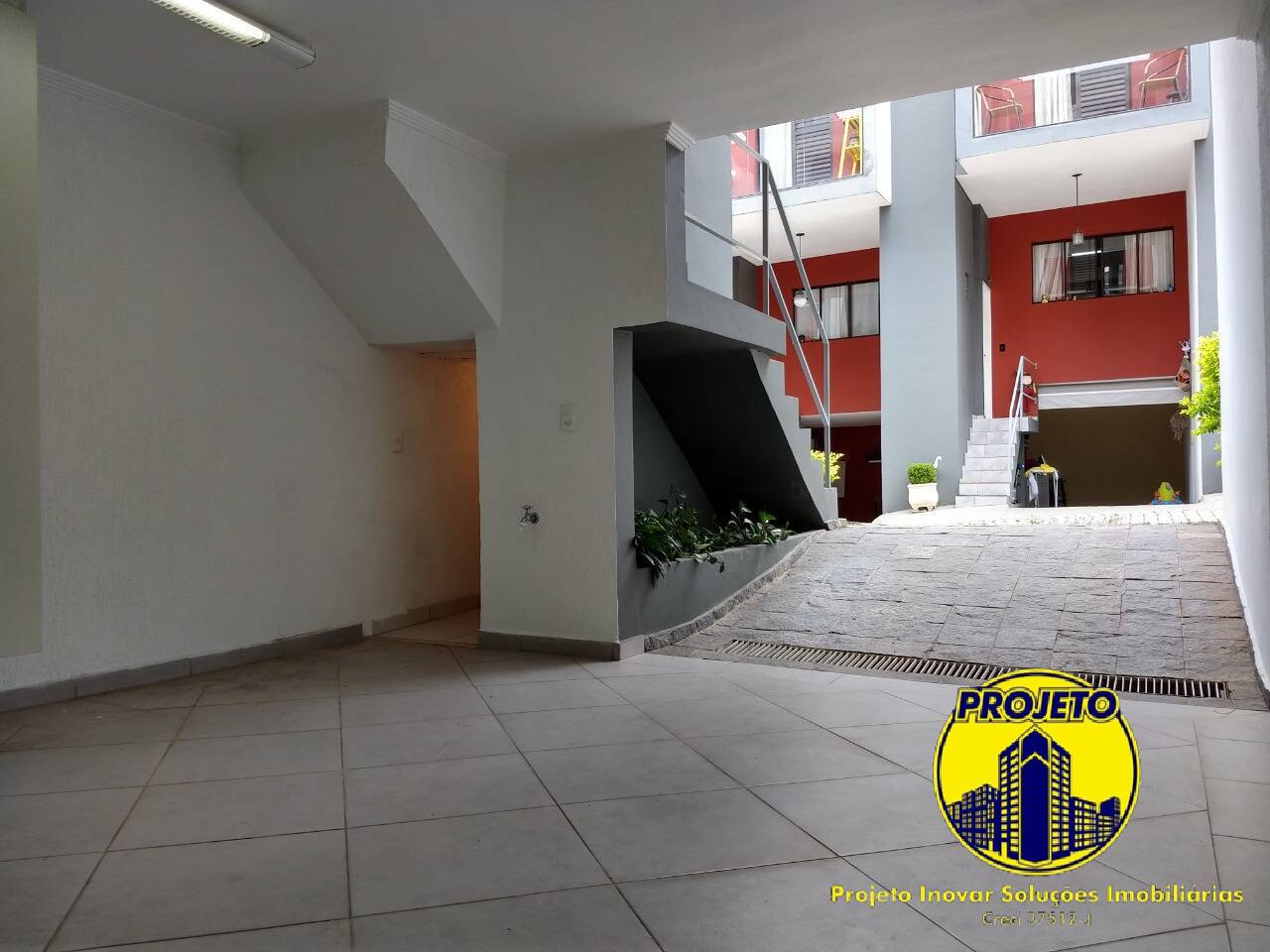 Casa de Condomínio para alugar com 2 quartos, 127m² - Foto 4