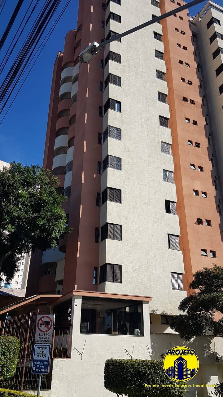 Apartamento à venda com 3 quartos - Foto 1