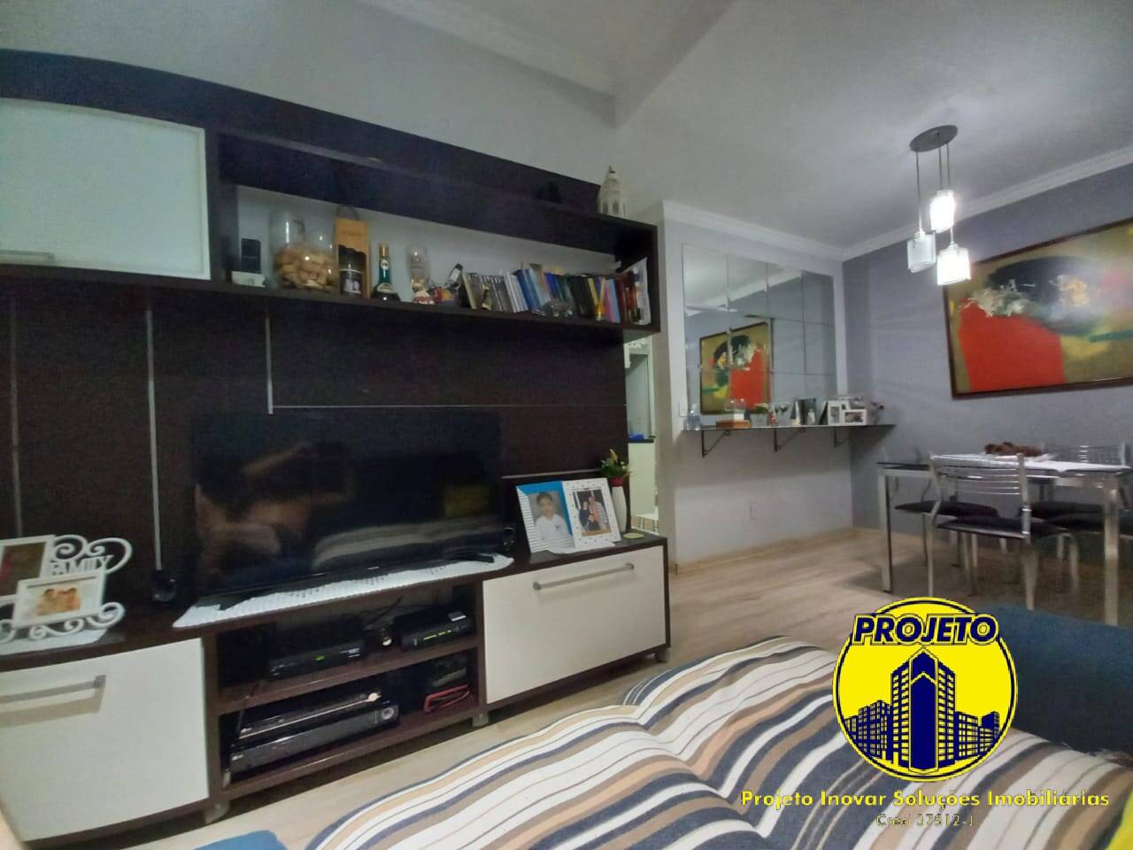 Apartamento à venda com 2 quartos - Foto 1