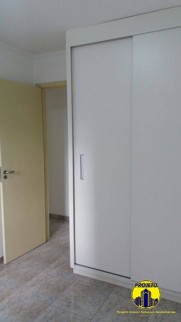 Apartamento para alugar com 2 quartos, 50m² - Foto 9