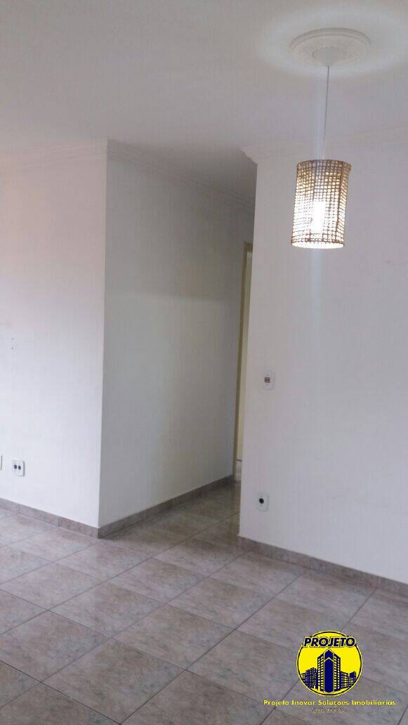 Apartamento para alugar com 2 quartos, 50m² - Foto 8