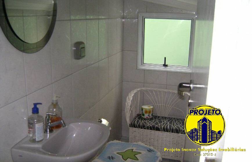 Sobrado à venda com 3 quartos, 200m² - Foto 14