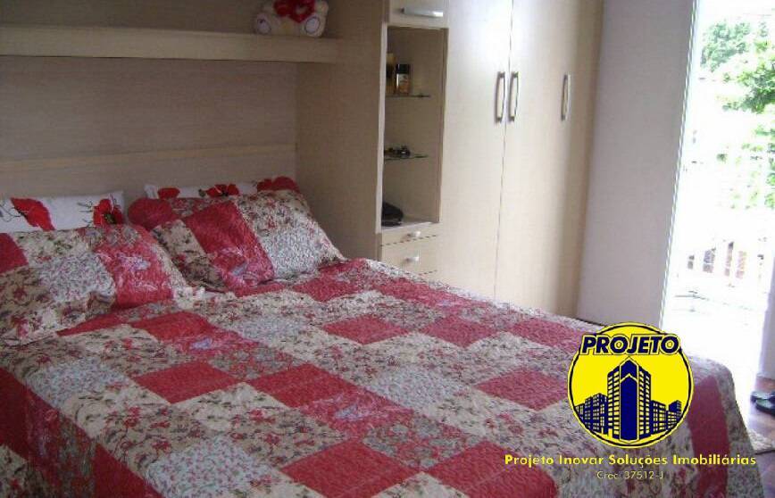 Sobrado à venda com 3 quartos, 200m² - Foto 12