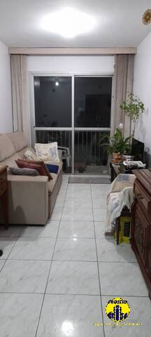 Apartamento à venda com 2 quartos, 64m² - Foto 4