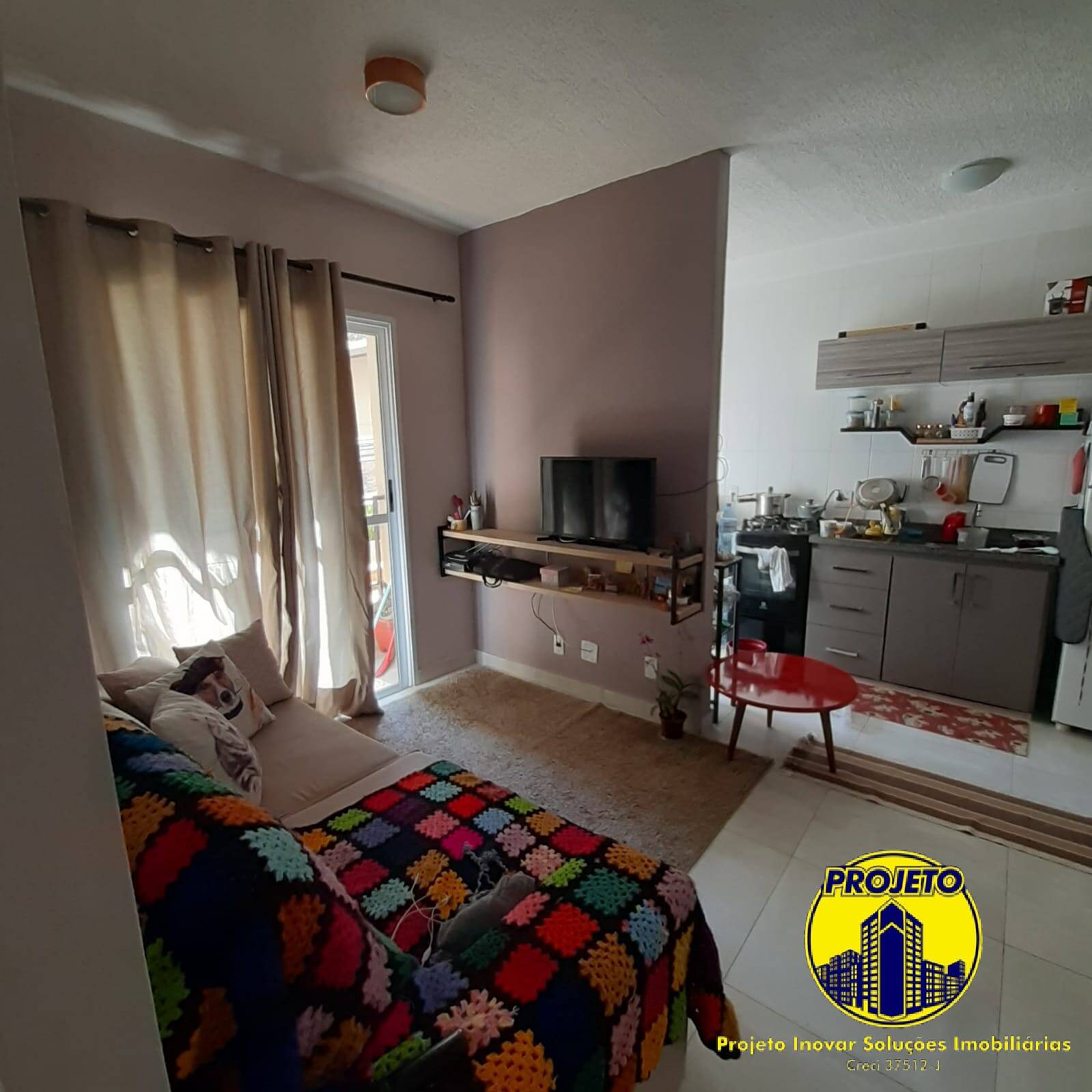 Apartamento à venda com 1 quarto, 40m² - Foto 2