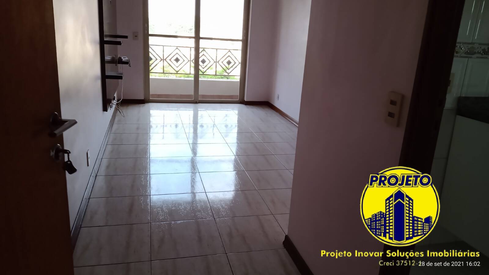 Apartamento para alugar com 2 quartos, 57m² - Foto 3