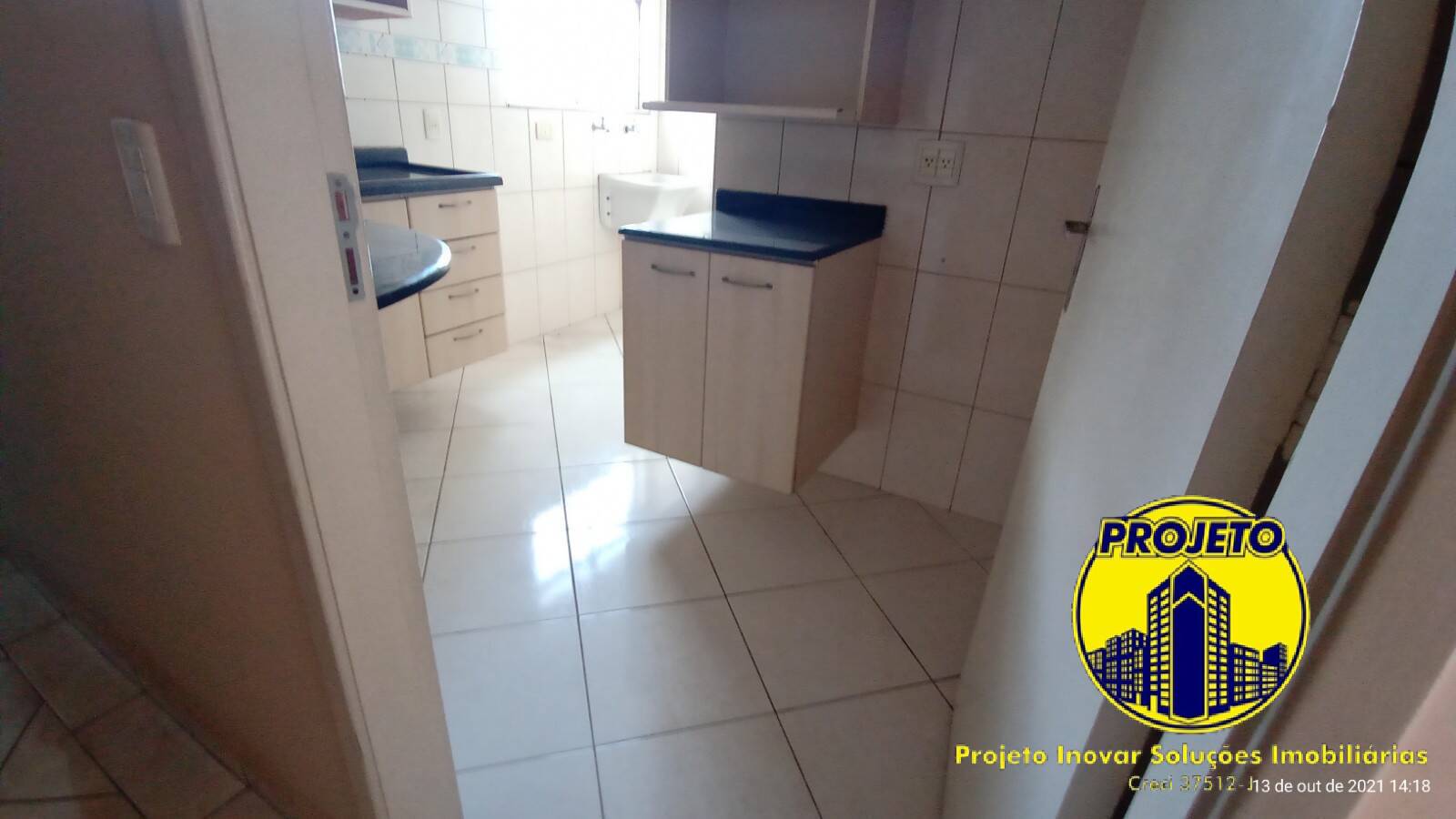 Apartamento para alugar com 2 quartos, 50m² - Foto 6