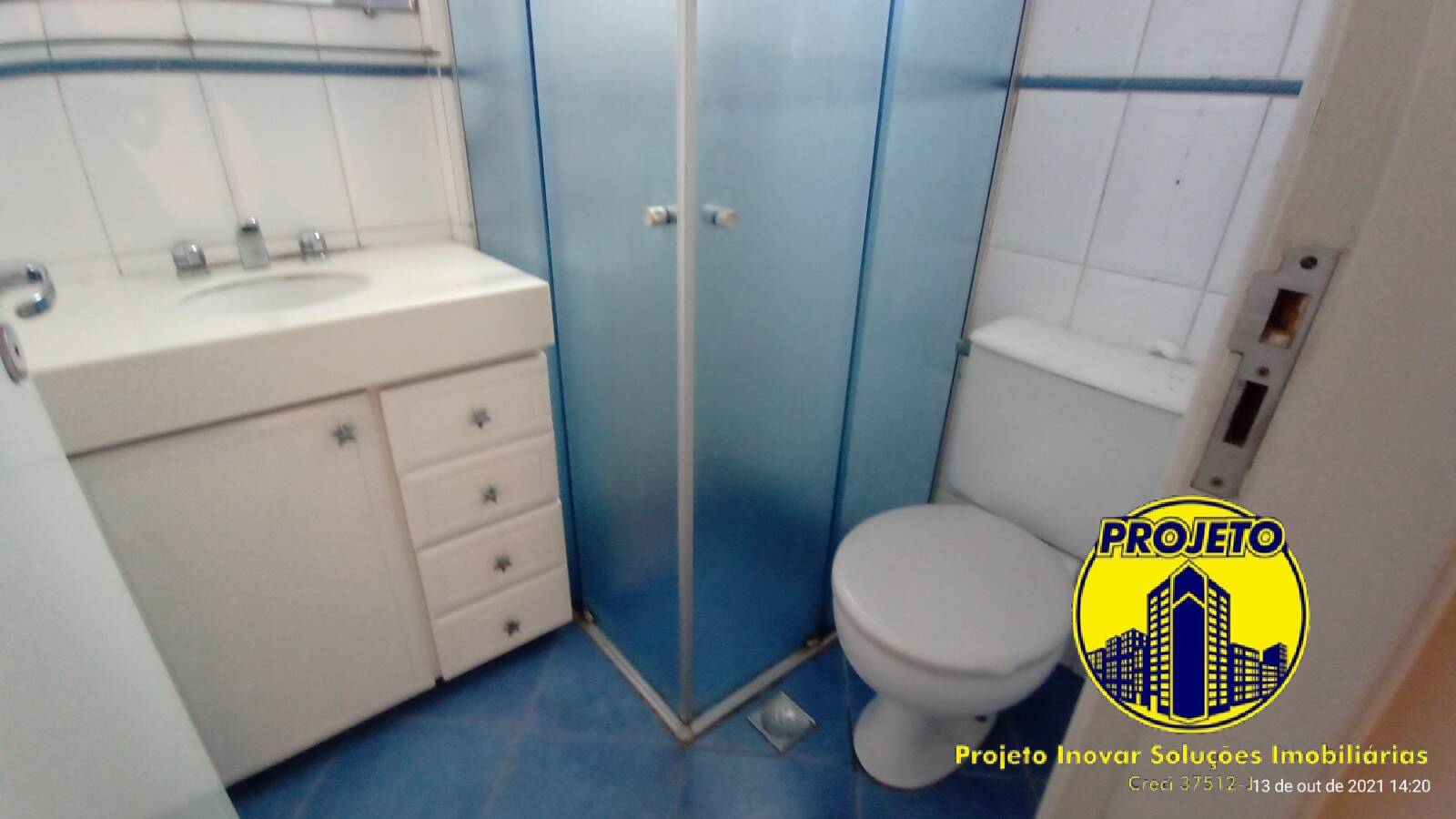 Apartamento para alugar com 2 quartos, 50m² - Foto 12