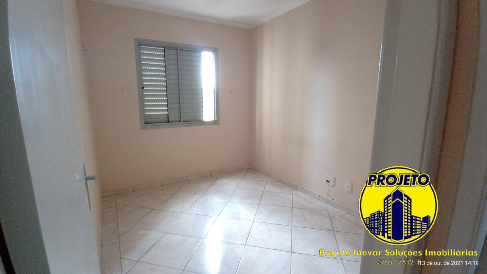 Apartamento para alugar com 2 quartos, 50m² - Foto 11