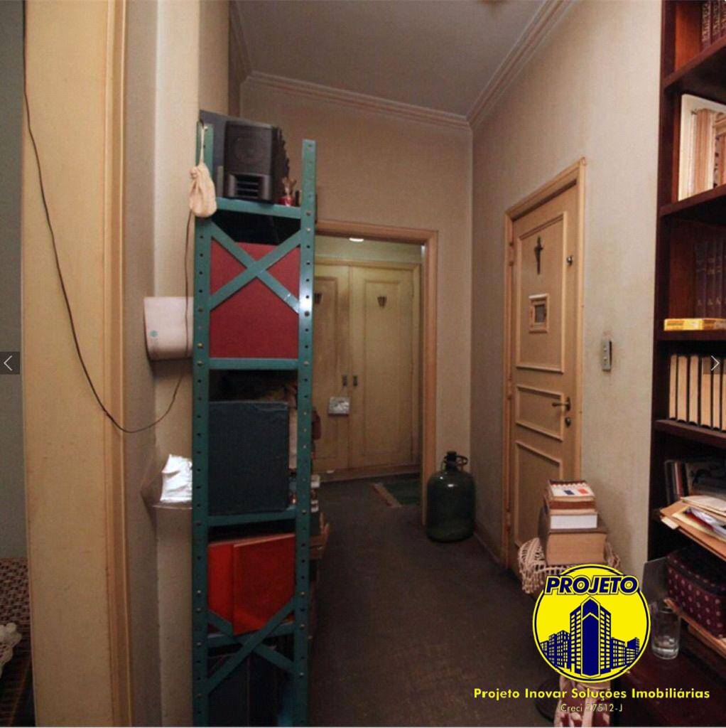 Apartamento à venda com 4 quartos, 220m² - Foto 18