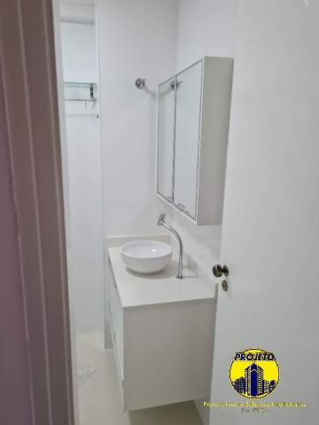 Apartamento à venda com 3 quartos, 76m² - Foto 15