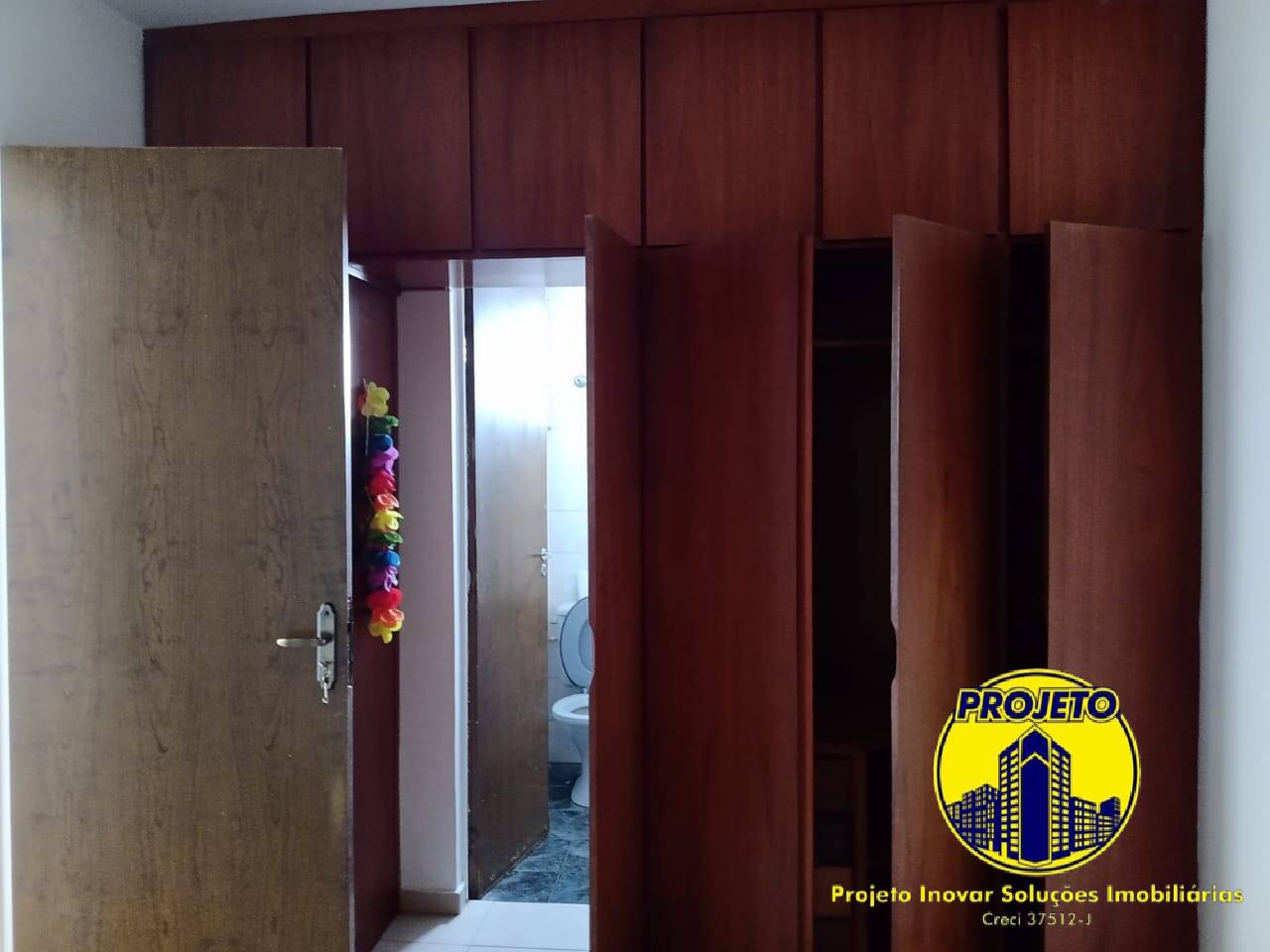 Apartamento para alugar com 2 quartos, 57m² - Foto 12