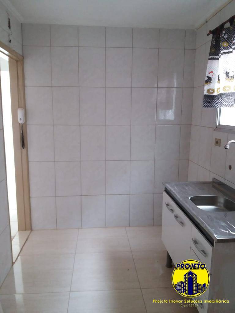 Apartamento à venda com 2 quartos, 60m² - Foto 7