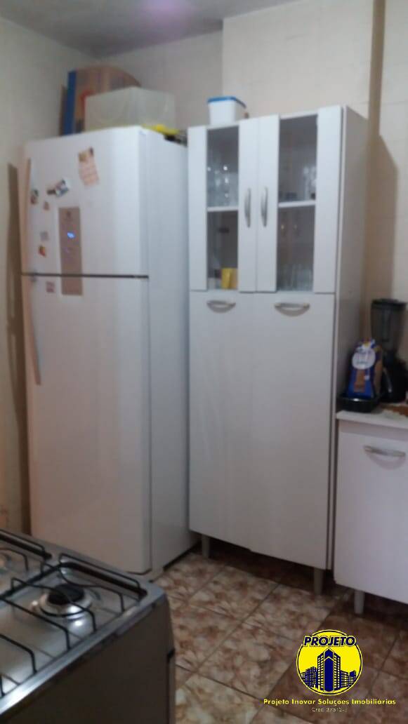 Apartamento à venda com 2 quartos, 56m² - Foto 11