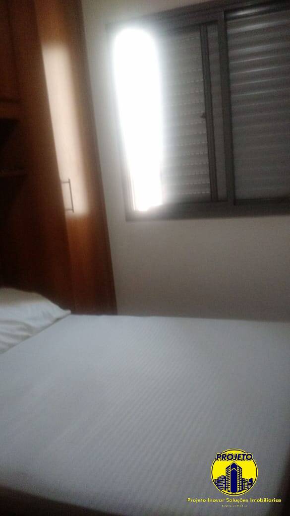 Apartamento à venda com 2 quartos, 60m² - Foto 18