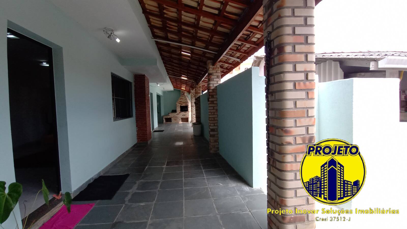 Casa à venda com 5 quartos, 365m² - Foto 4