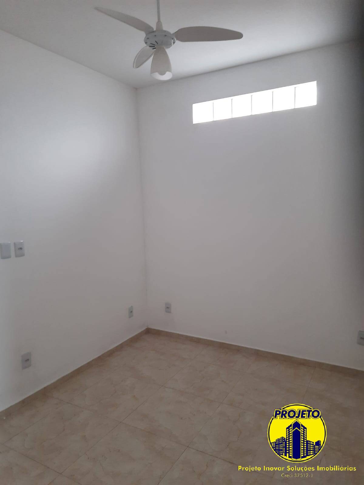 Casa para alugar com 3 quartos, 100m² - Foto 5