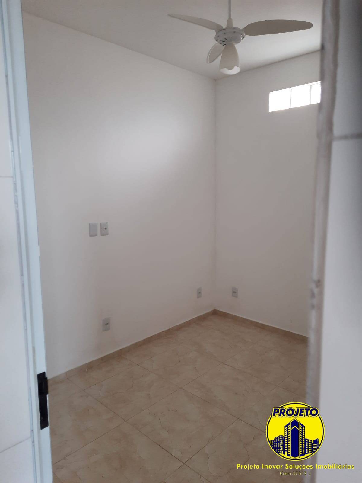 Casa para alugar com 3 quartos, 100m² - Foto 7