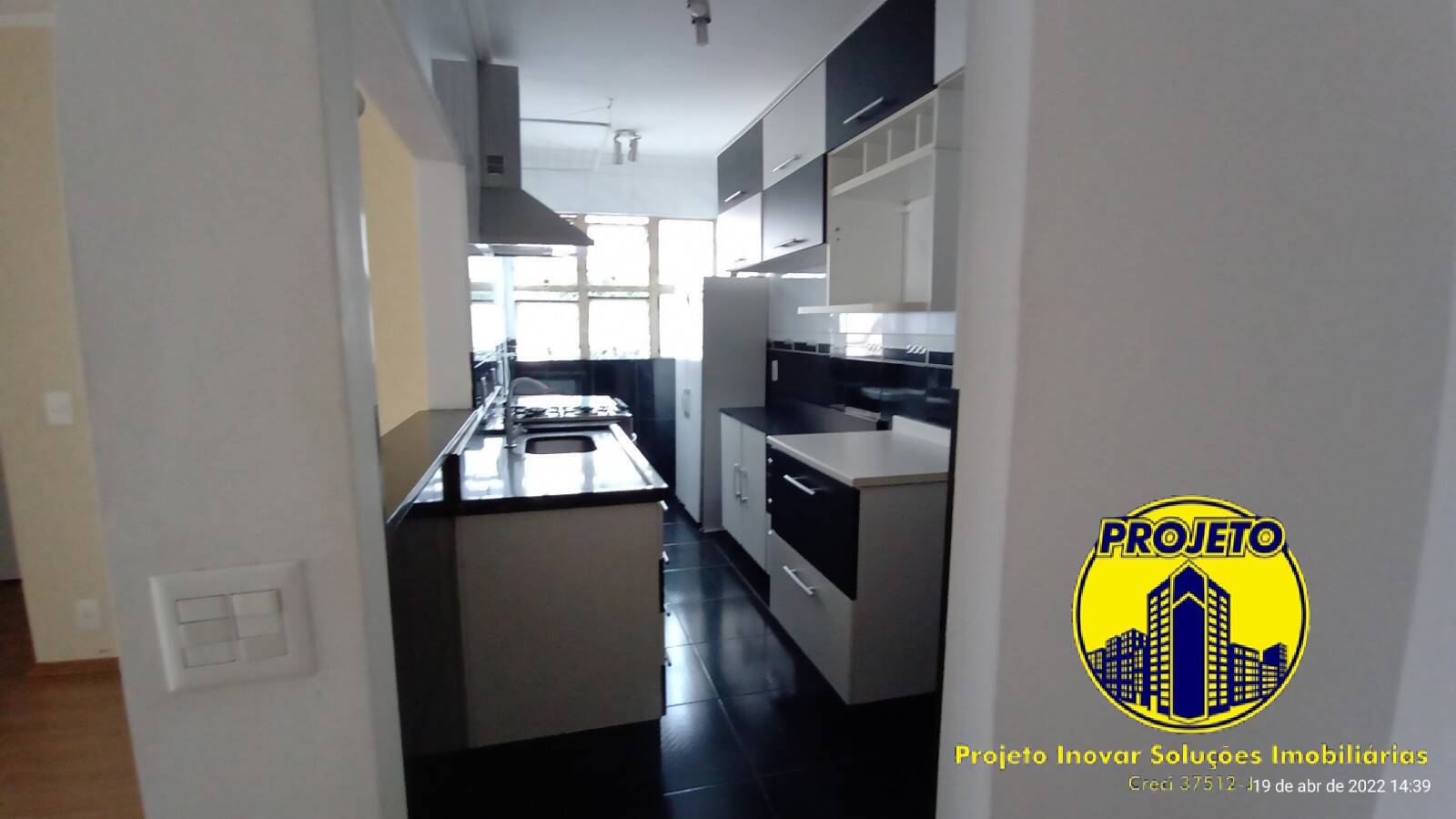 Apartamento para alugar com 2 quartos, 57m² - Foto 14