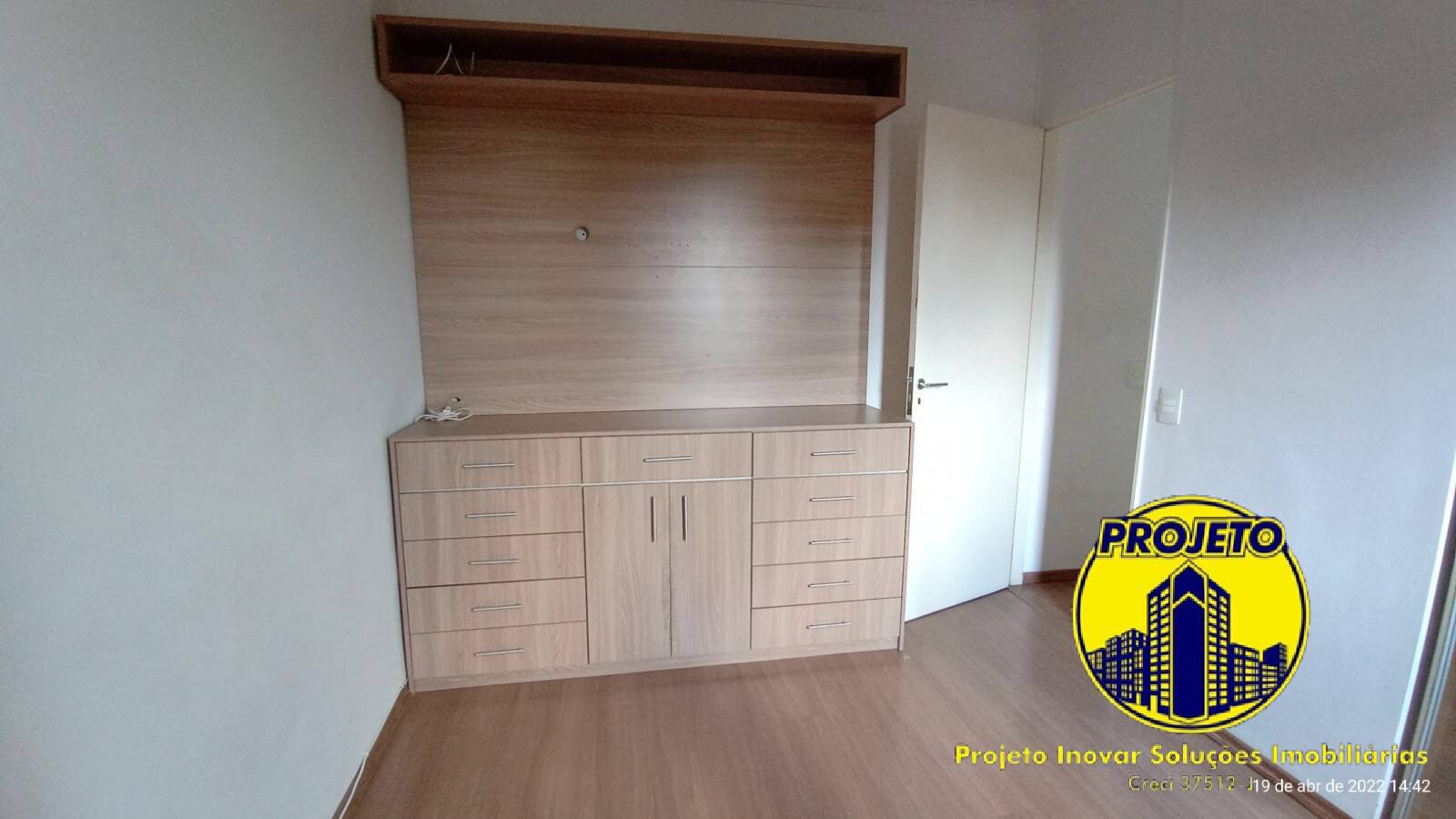 Apartamento para alugar com 2 quartos, 57m² - Foto 8