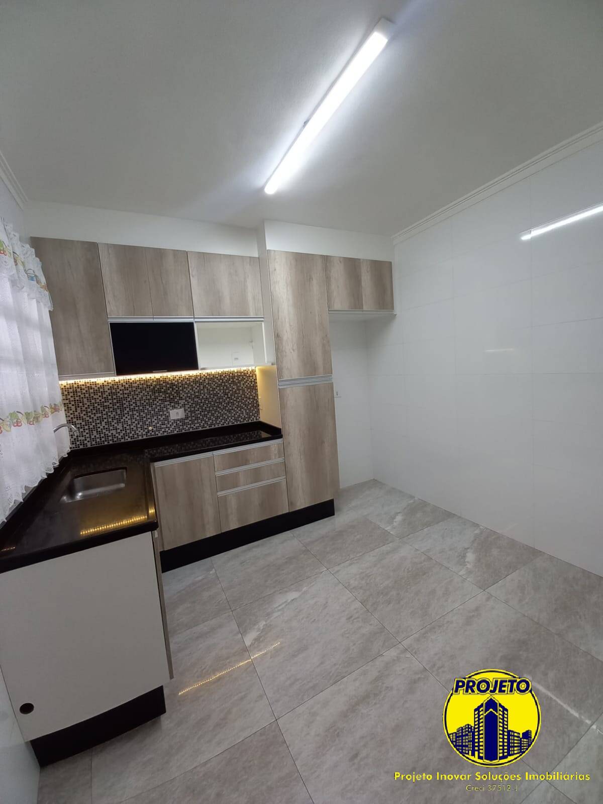 Casa de Condomínio à venda com 2 quartos, 80m² - Foto 3