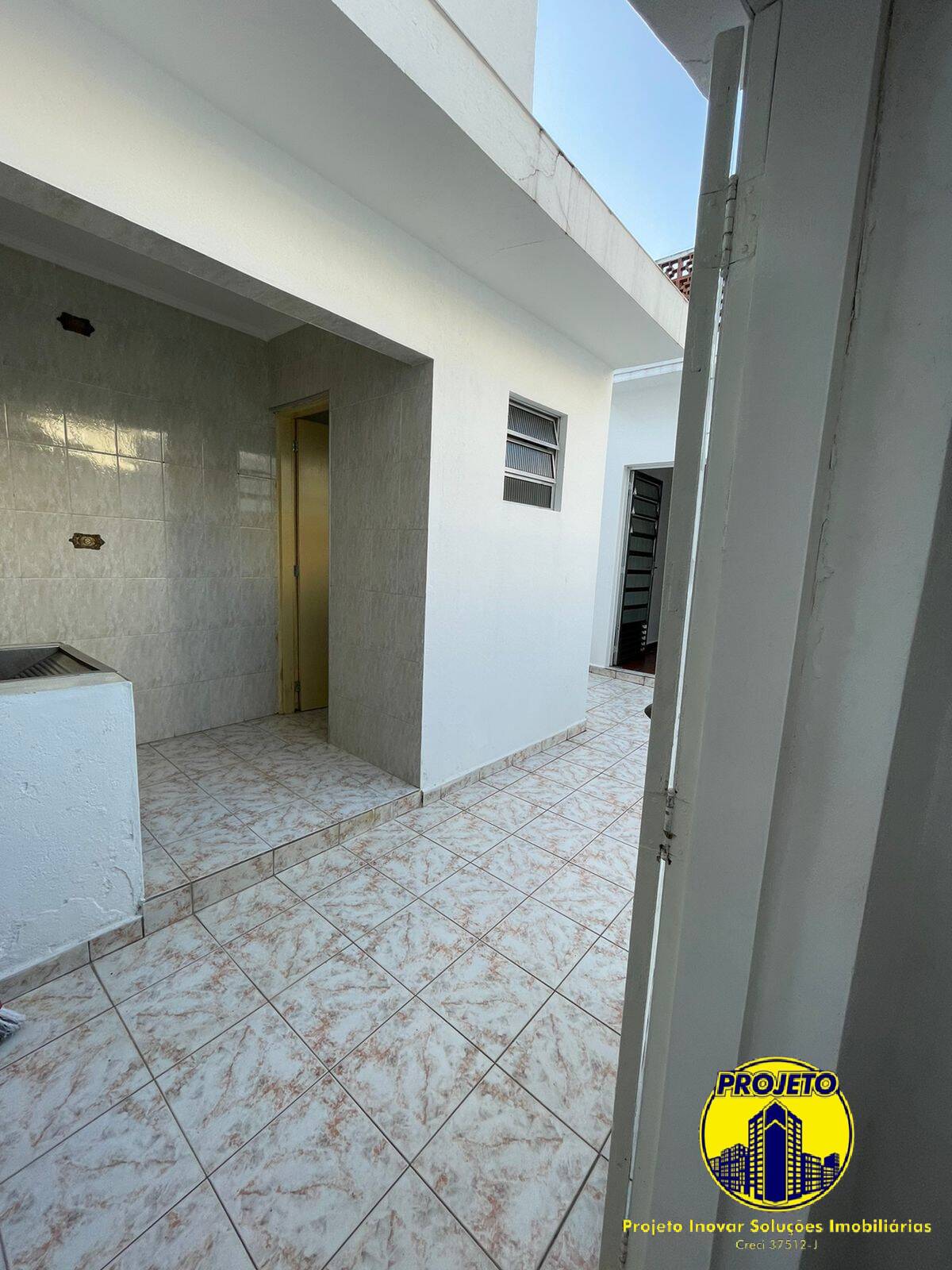 Sobrado à venda com 3 quartos, 170m² - Foto 15