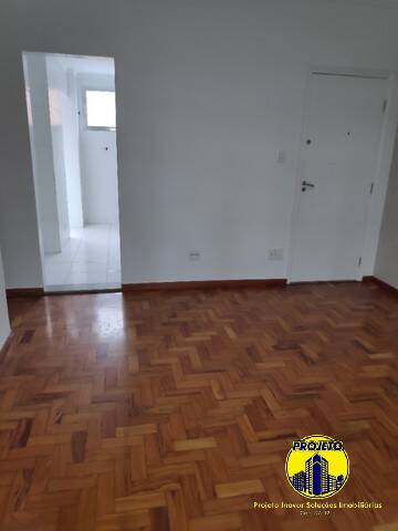 Apartamento para alugar com 3 quartos, 74m² - Foto 3