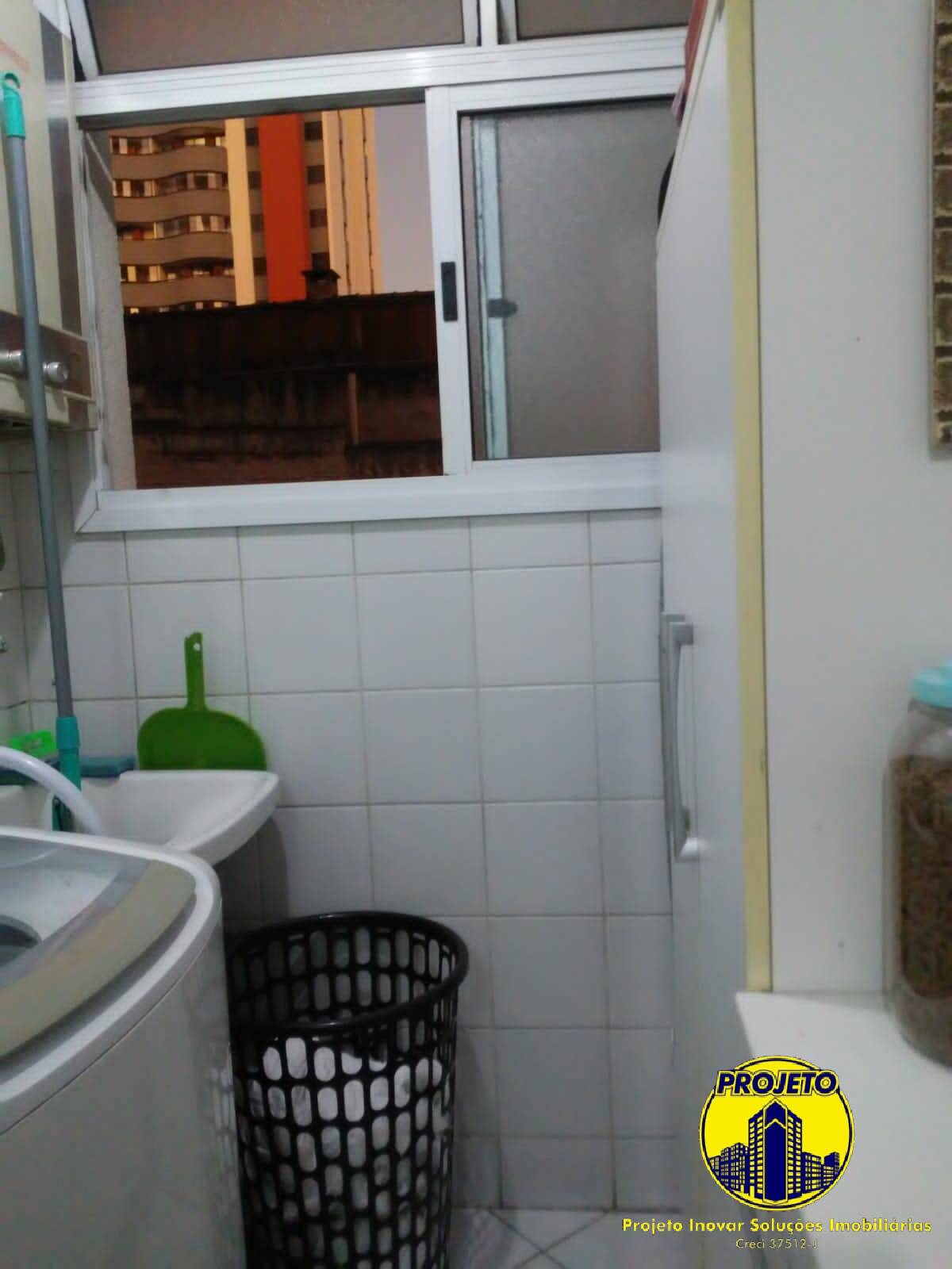 Apartamento à venda com 3 quartos, 77m² - Foto 18