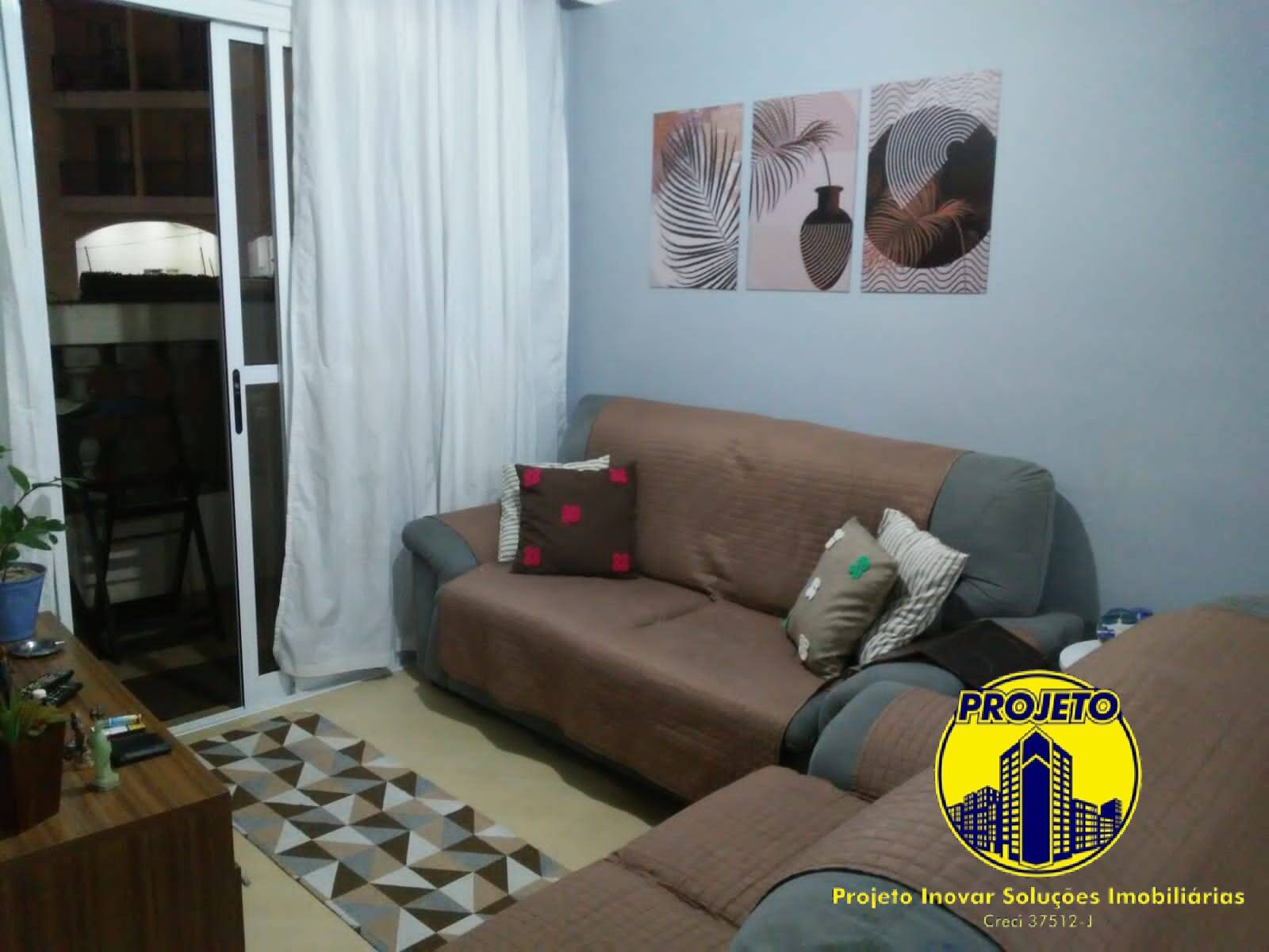 Apartamento à venda com 3 quartos, 77m² - Foto 2