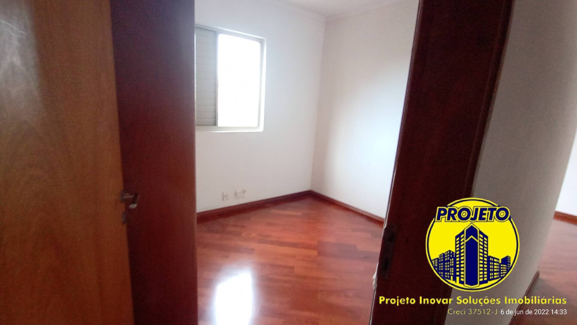 Apartamento para alugar com 2 quartos, 57m² - Foto 7