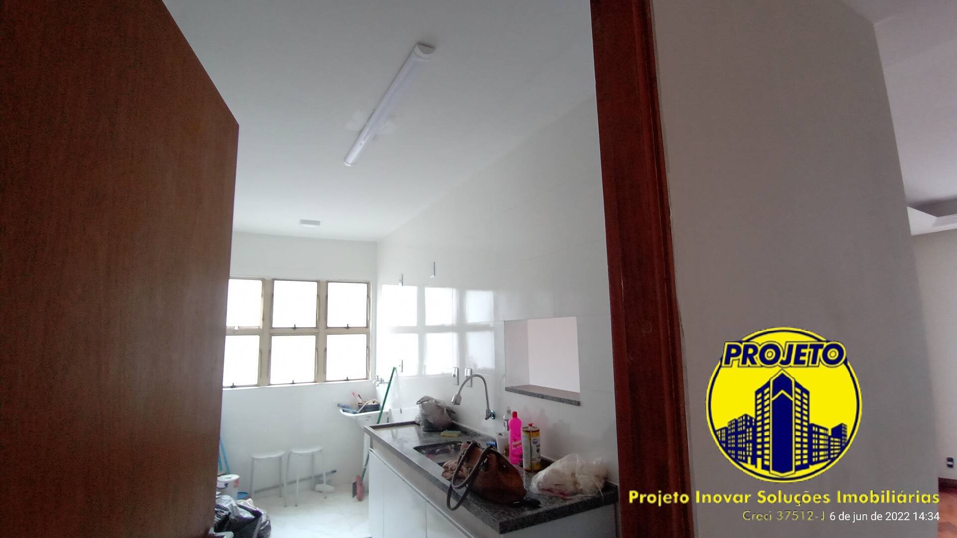 Apartamento para alugar com 2 quartos, 57m² - Foto 5