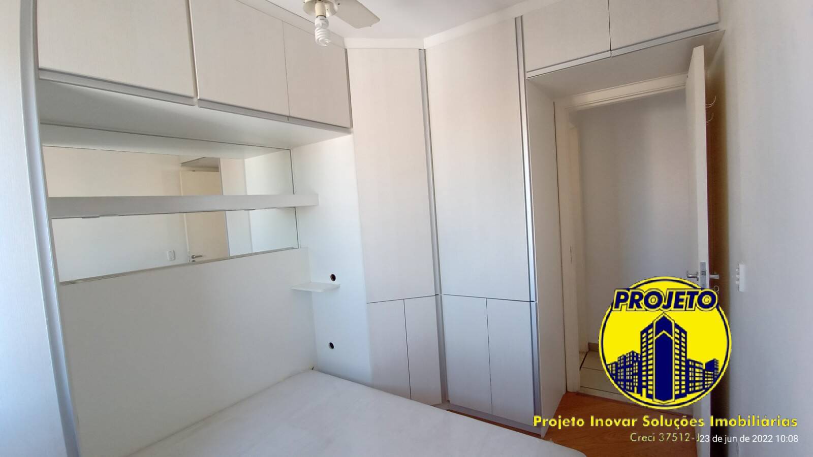 Apartamento à venda com 2 quartos, 50m² - Foto 13