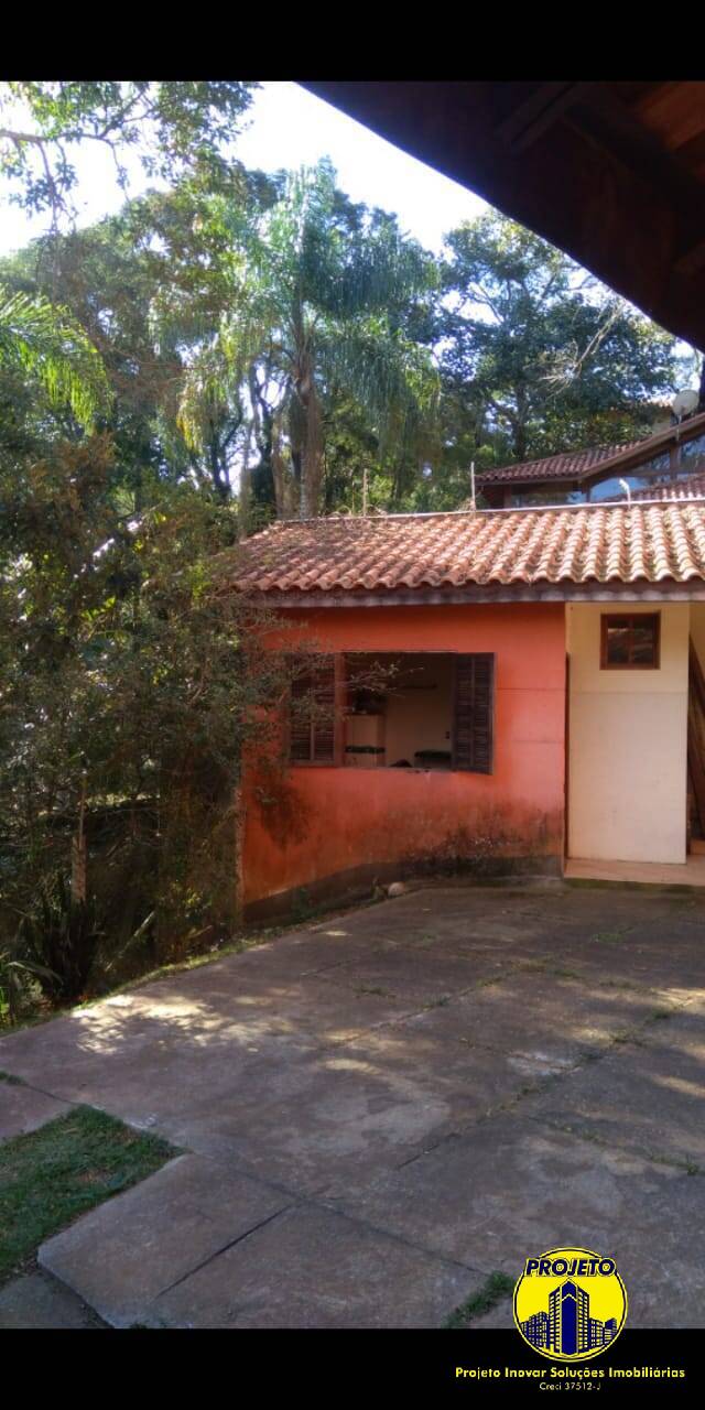 Casa à venda com 3 quartos, 230m² - Foto 15