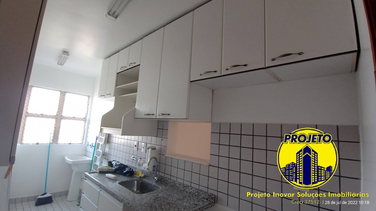 Apartamento para alugar com 2 quartos, 57m² - Foto 2