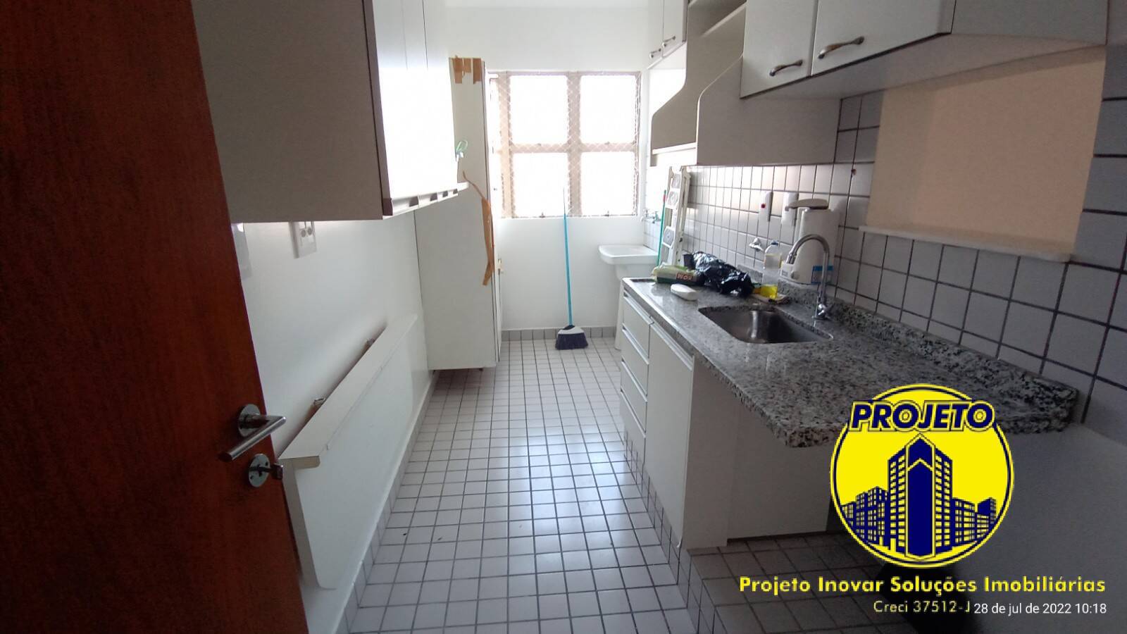 Apartamento para alugar com 2 quartos, 57m² - Foto 3