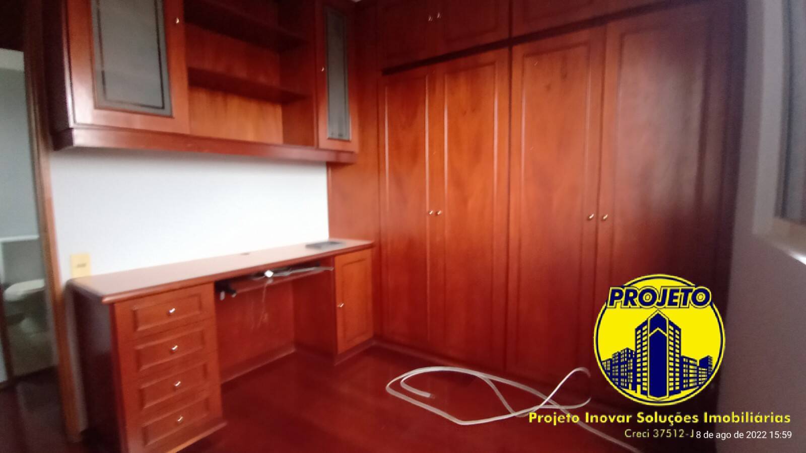 Apartamento para alugar com 2 quartos, 57m² - Foto 8