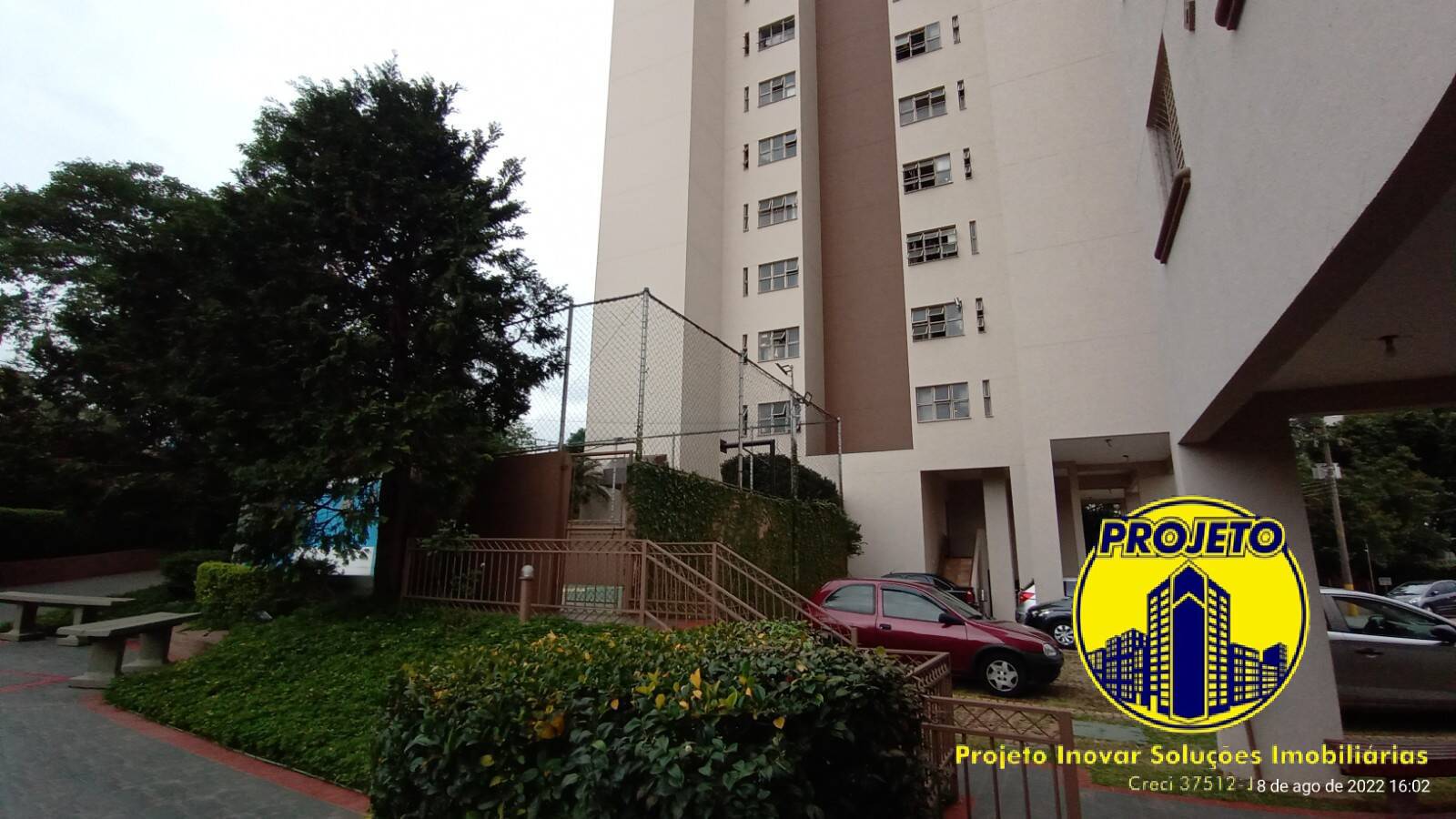 Apartamento para alugar com 2 quartos, 57m² - Foto 2