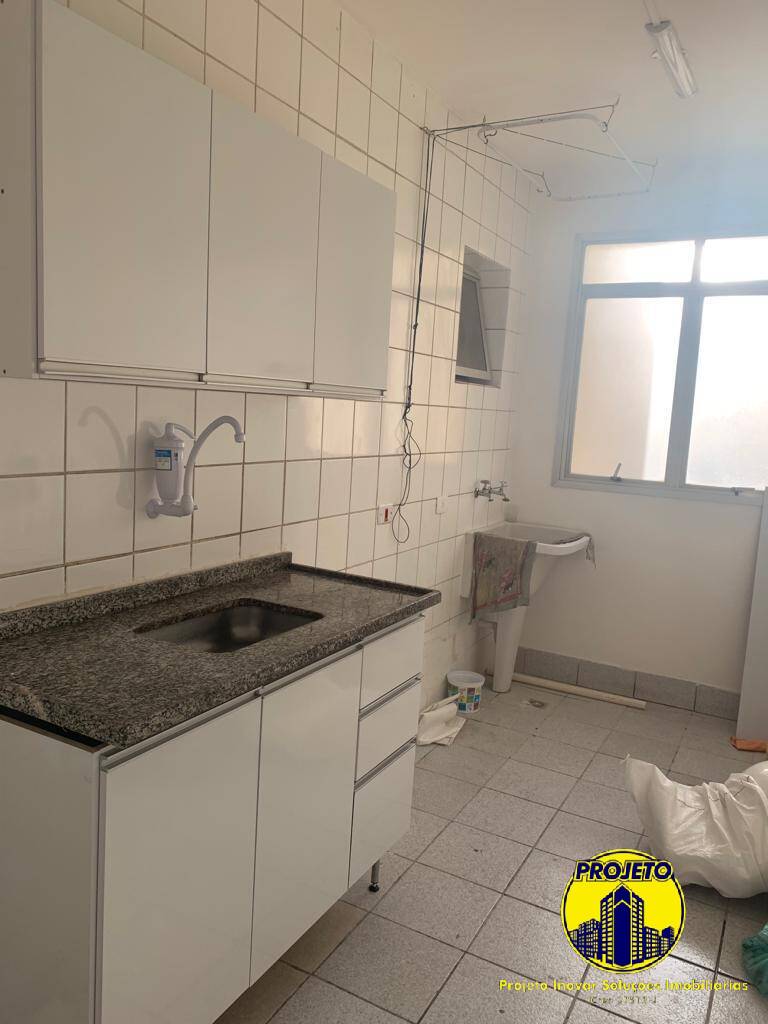 Apartamento à venda com 2 quartos, 58m² - Foto 19