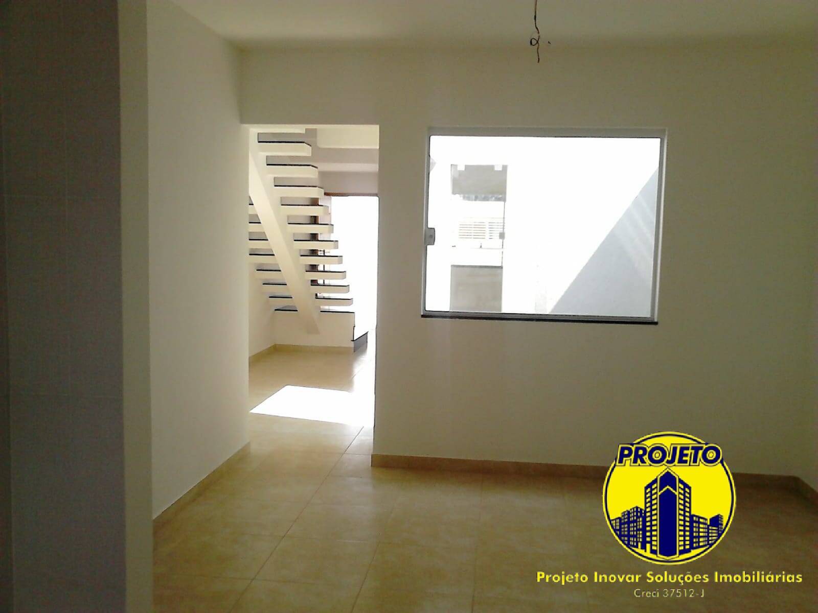 Sobrado à venda com 3 quartos, 125m² - Foto 2