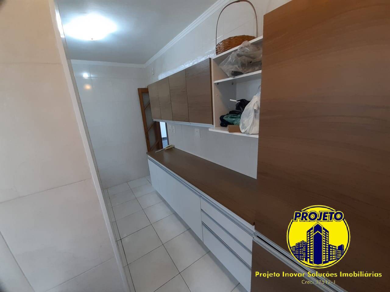 Apartamento à venda com 2 quartos, 50m² - Foto 2