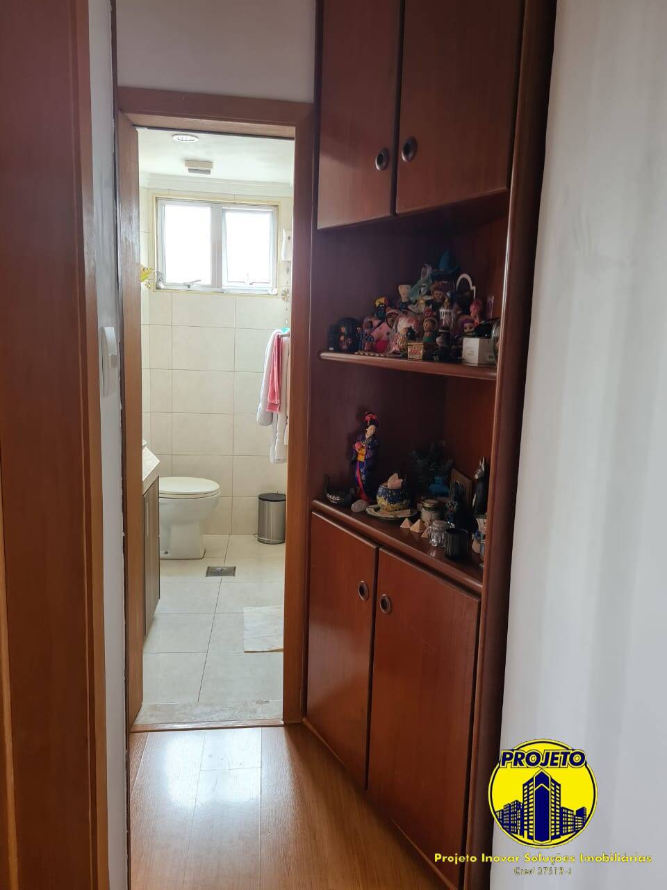 Apartamento à venda com 2 quartos, 67m² - Foto 3