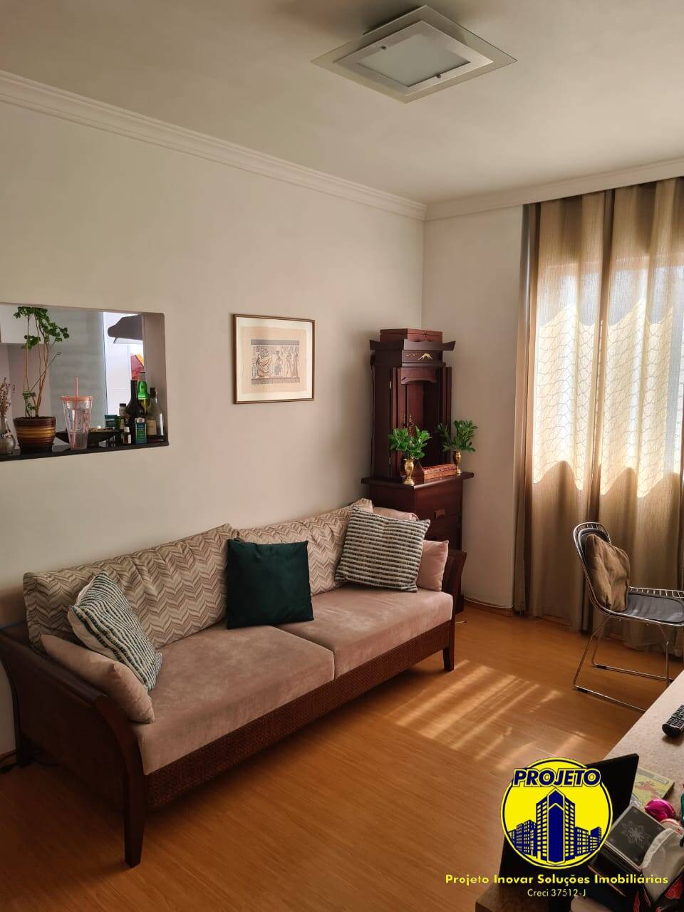 Apartamento à venda com 2 quartos, 67m² - Foto 2