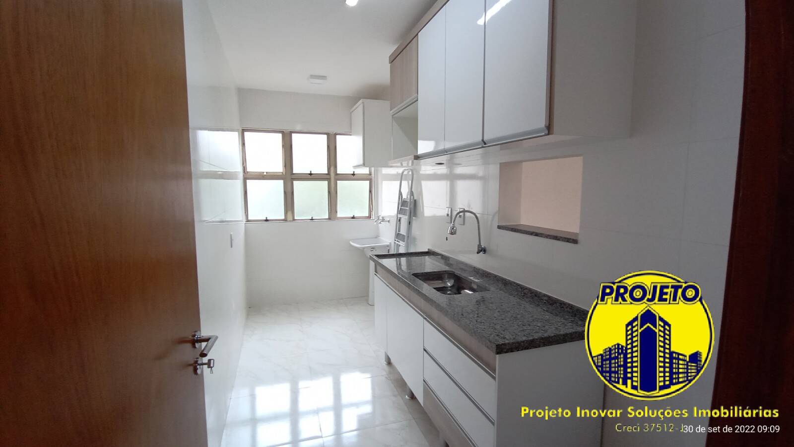 Apartamento para alugar com 2 quartos, 57m² - Foto 12