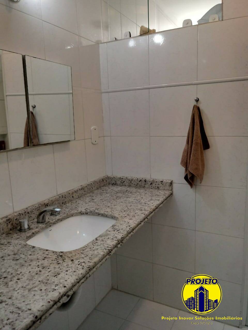 Apartamento à venda com 5 quartos, 200m² - Foto 9